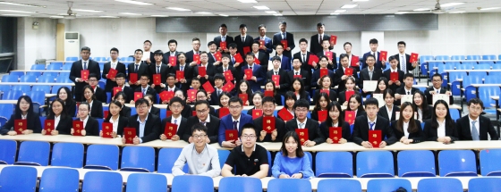72886必赢欢迎光临学生会全体合照_副本_副本.jpg